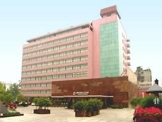 Imperial Court Hotel Yichang Esterno foto