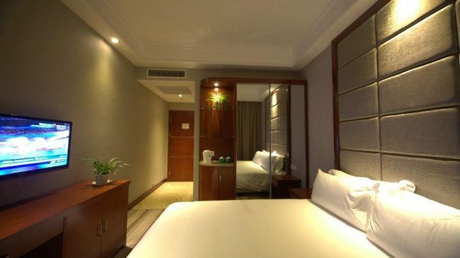 Imperial Court Hotel Yichang Camera foto